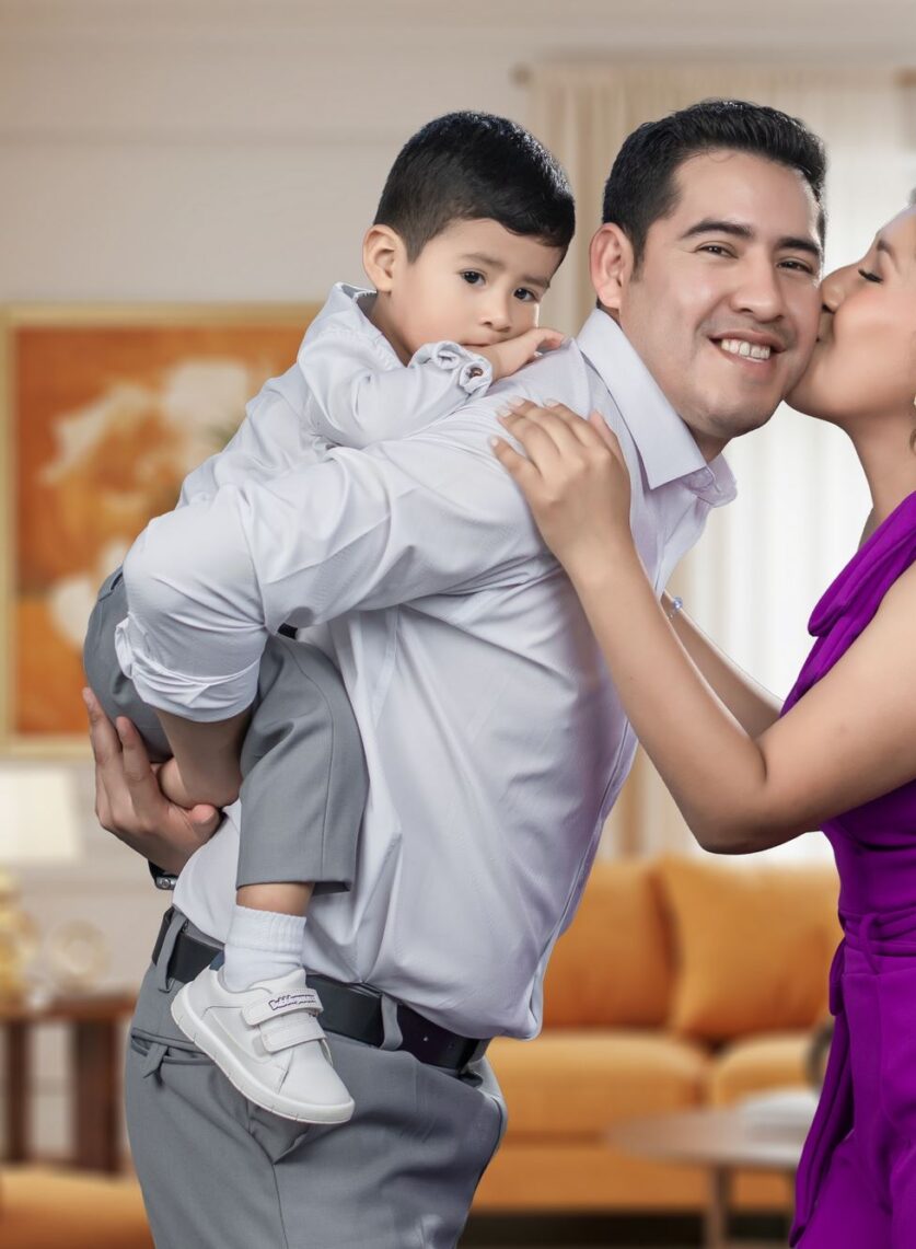 Mass Image Compressor Compressed this image. https://sourceforge.net/projects/icompress/ with Quality:80
